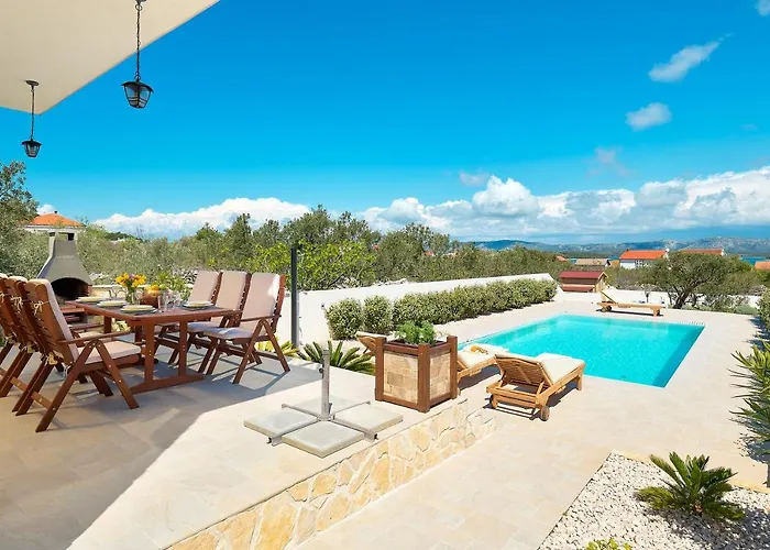 Sun Spalato Cikas Villa *